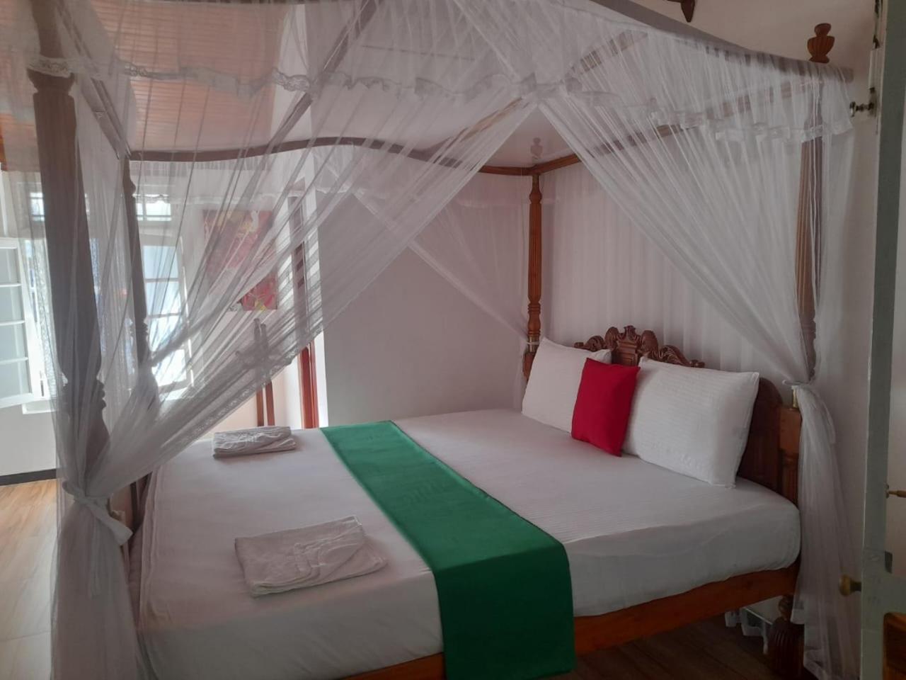 Tranquility Guest House Hikkaduwa Exterior photo