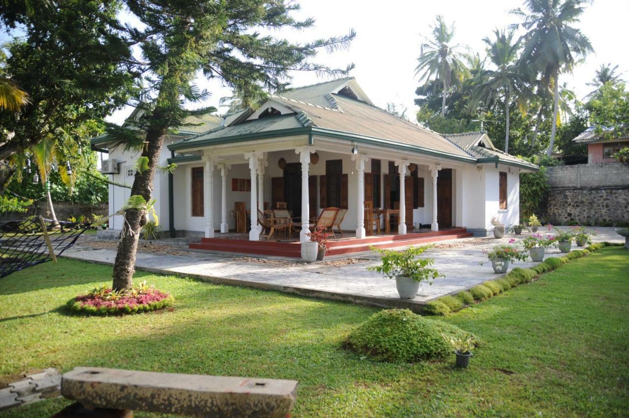 Tranquility Guest House Hikkaduwa Exterior photo