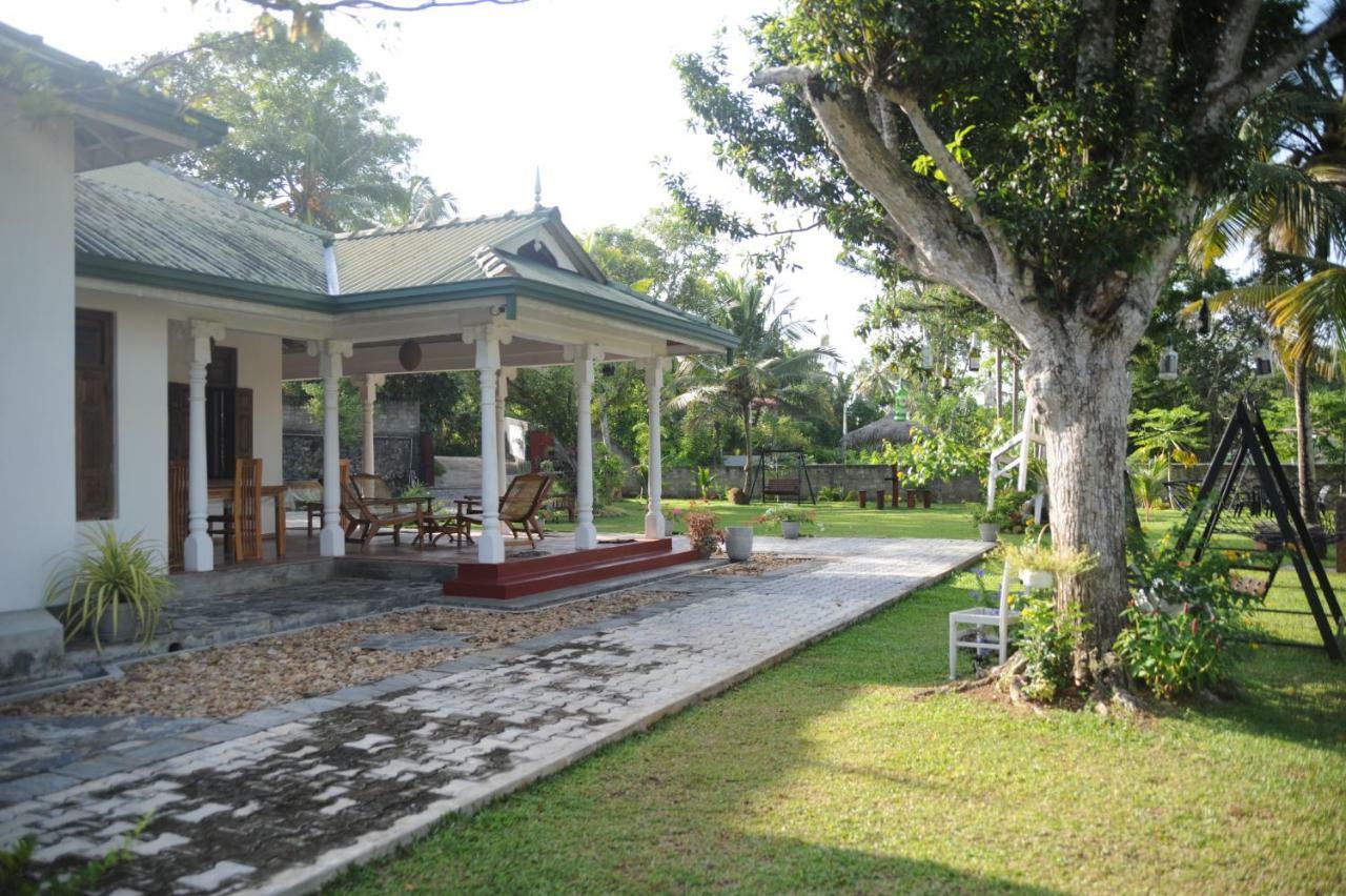 Tranquility Guest House Hikkaduwa Exterior photo